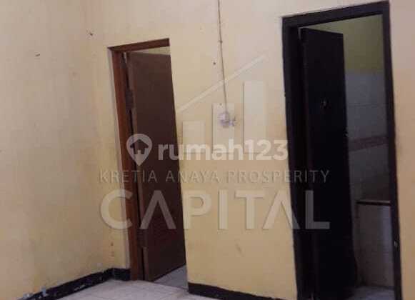 Rumah 2 Lantai Dengan 5Br Dan Lokasi Strategis di Antapani 2