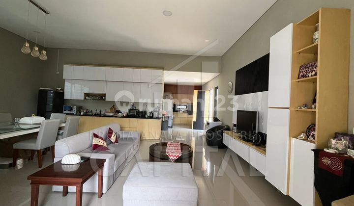 Rumah Villa Bangunan Baru di Cipaki Setiabudi Bandung 2