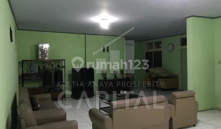 Vintage House Strategic Location in the Center of Ciamis City