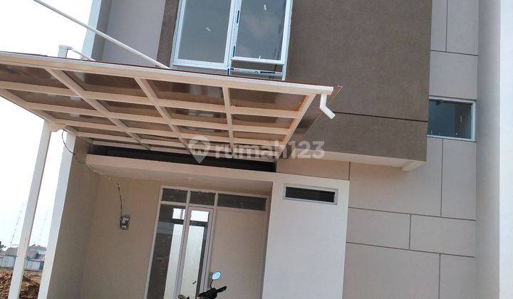 Rumah 2 Lantai dekat Fasilitas Umum di Halimun Foresta Katapang 2