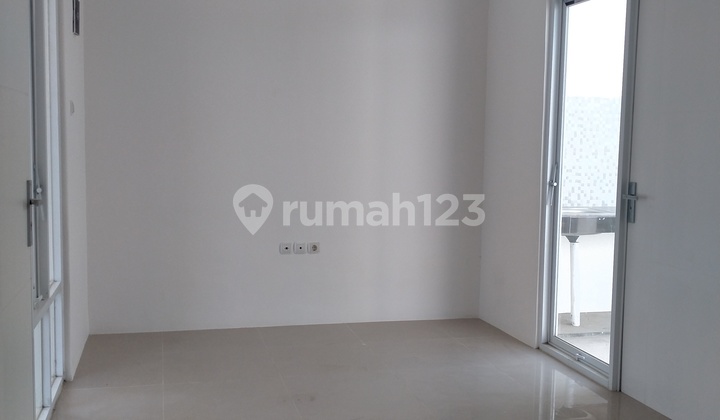 Rumah 2 Lantai dekat Fasilitas Umum di Halimun Foresta Katapang 3
