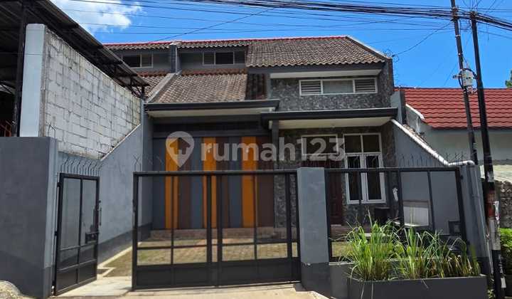 Dijual Rumah Baru Bagus di Salatiga 1