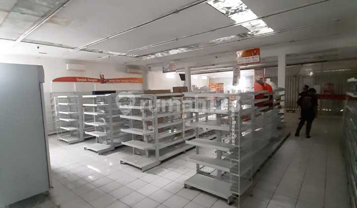 Wahid Hasyim Business Space in downtown Jepara