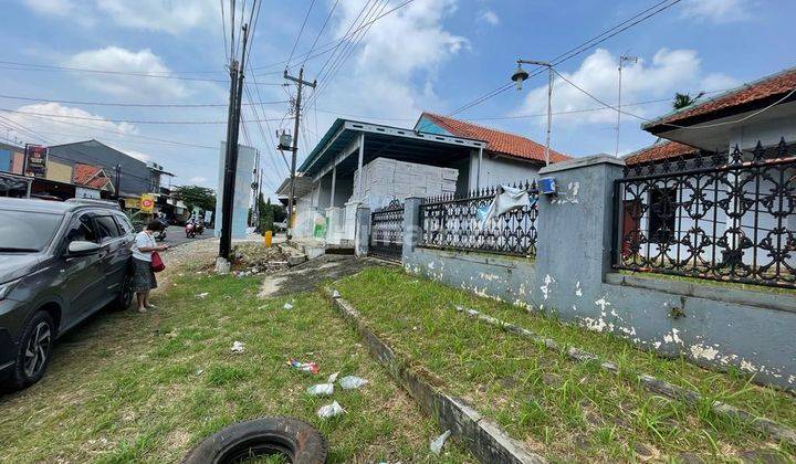 Rumah Besar di Pinggir Jalan Raya Batang Dieng 6