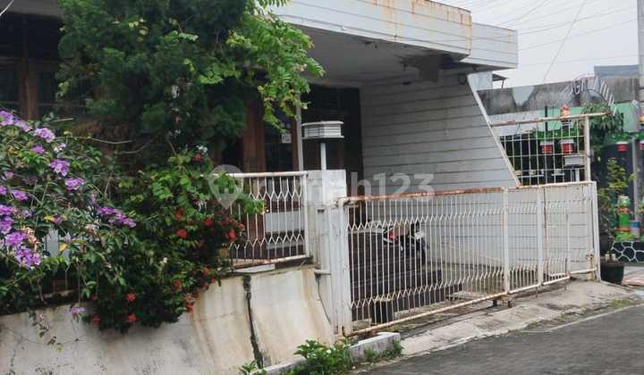 Dijual Rumah Strategis di Banyumanik Semarang 2