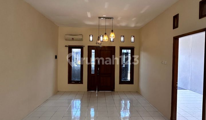 Disewakan Rumah di Semarang Barat 1