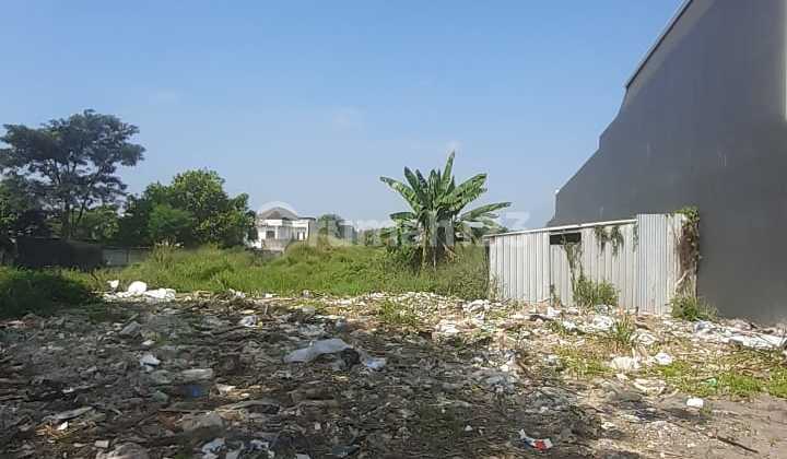 For Rent, Large Land on the Side of Durian Main Road Near Undip Tembalang Campus, Semarang. 2