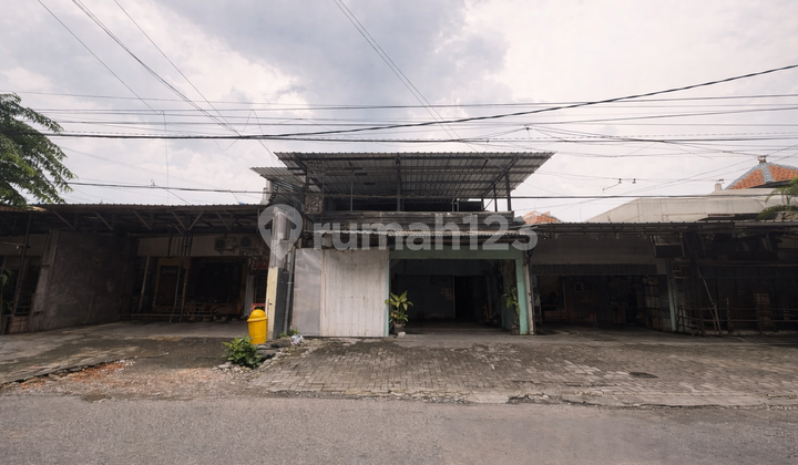 For Rent 1-Story Shop House, Suitable for Culinary Business in Surabaya