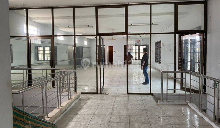 Ruang Usaha Dan Rumah Ex Studio Senam Pandean Lamper Semarang Dijual  2