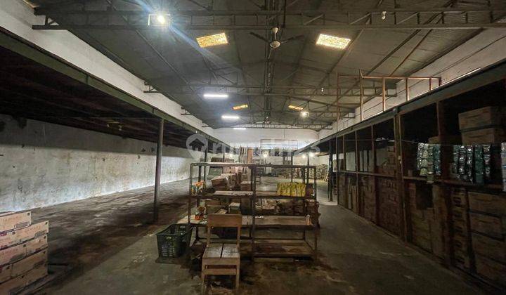 Dijual gudang dan kantor yang luas di tengah kota Pekalongan  2