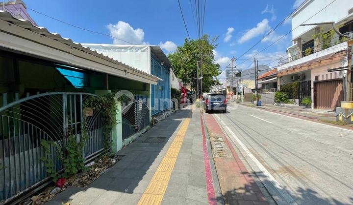 For Rent Old House suitable for warehouse in downtown Semarang 2