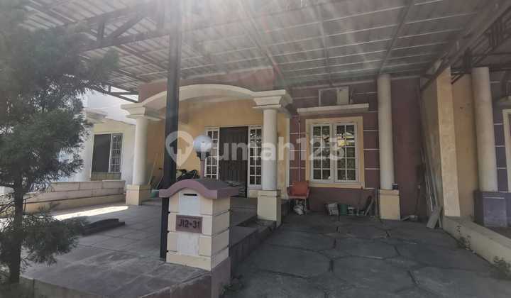 Rumah siap huni bagus di Plamongan Indah Semarang 1