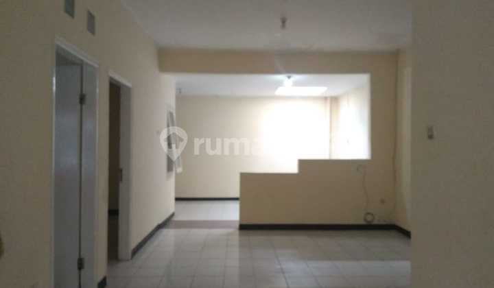 Graha Padma Elite Residential Area in West Semarang, near Karangturi School, Columbia Hospital, and A Yani Airport. 2