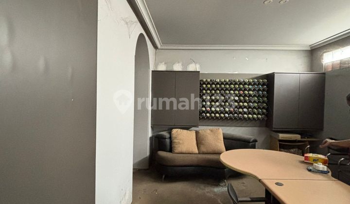 Disewakan Ruko 2,5 Lantai di Semarang Utara Dekat Pelabuhan, Bandara 1