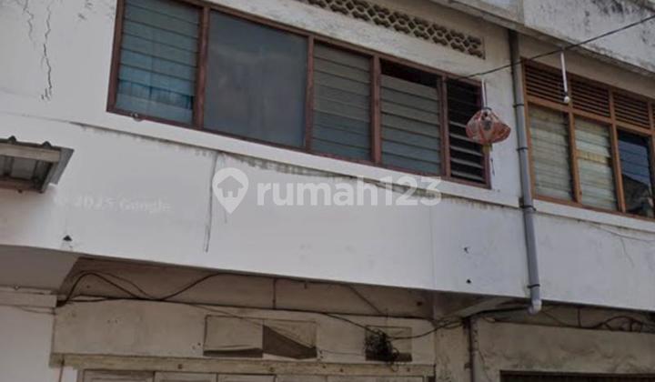 Disewakan kios 3 lantai di Pecinan Semarang 2