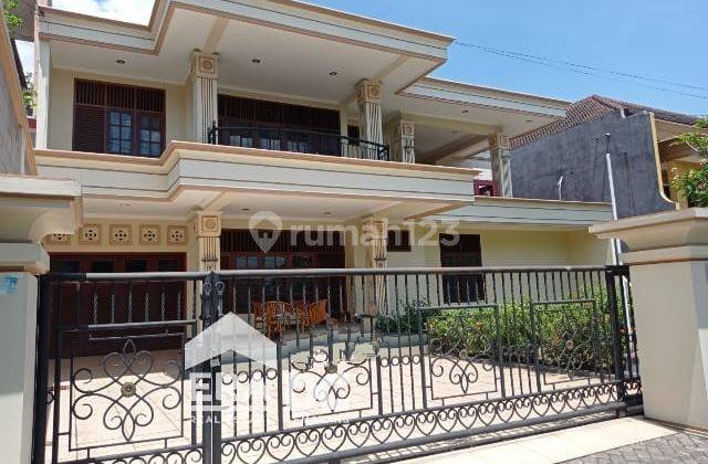 Rumah Besar Bagus Terawat Full Furnished di Semarang Atas 1