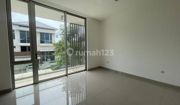 Disewa Rumah Hoek 2 Lantai Siap Huni Pik 2 2