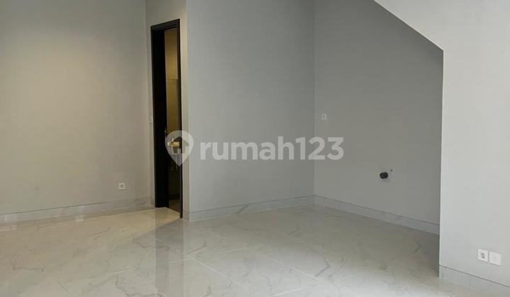 Cluster Baru! Di Sewa Rumah 4 Kamar Unfurnished uk 8X15 PIK 2 2