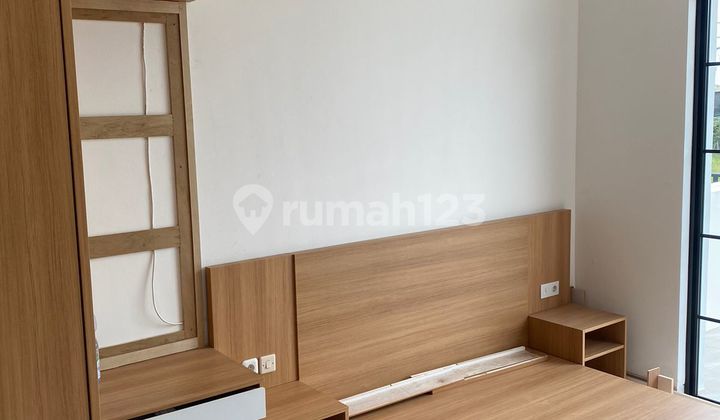 Disewakan Rumah 2 Lantai 6X10 Full Furnished 2+1 KT 2 KM di Pik 2 2