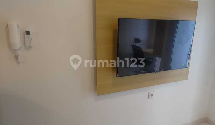 Disewa Tahunan dan Bulanan Apartemen Studio Furnish Tokyo Riverside Pik 2 2