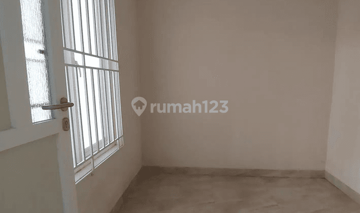 Rumah murah surabaya, 2 lantai dekat kampus Petra 7
