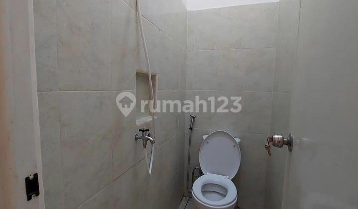Rumah murah surabaya, 2 lantai dekat kampus Petra 9