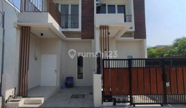 Rumah murah 2 lantai,400 jutaan dekat oerr 2