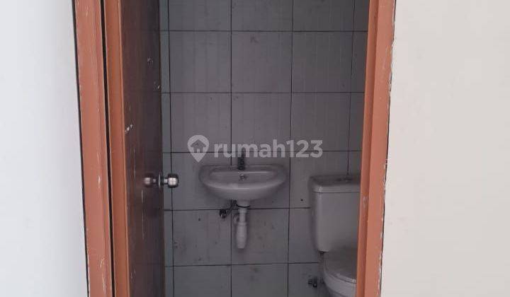 Rumah baru 2 lantai dekat alana medokan ayu 2