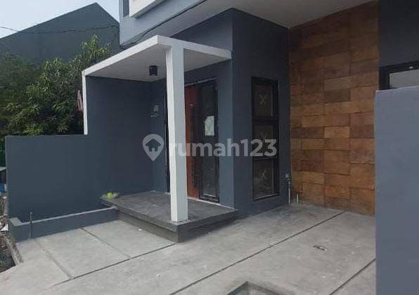 Rumah baru 2 lantai wisma tropodo waru sidoarjo 2