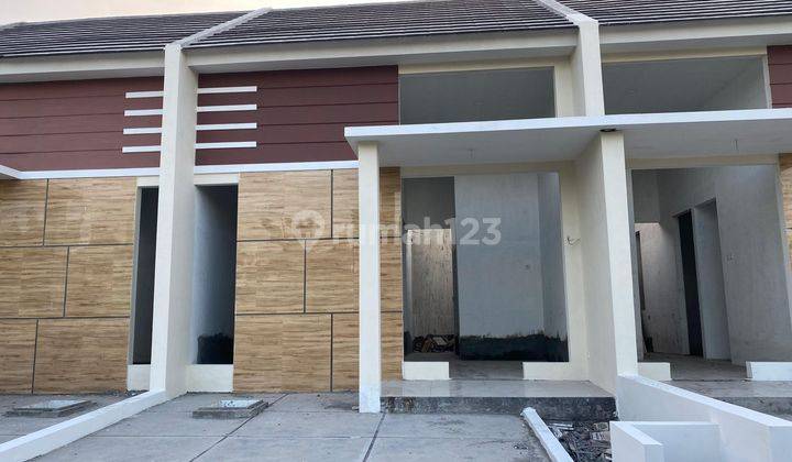 Rumah Ready 1 & 2 Lantai Dp Nol & Free All Biaya Dekat Kampus Upn Rungkut 2