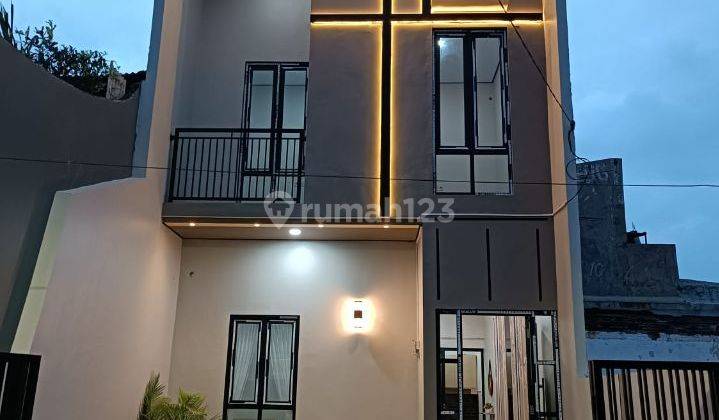 Rumah Cantik Surabaya Utara, 400 Jutaan 2 Lantai 1