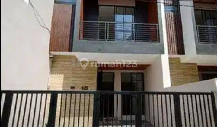 Rumah baru 2 lantai siap huni dekat mc'd rungkut 1