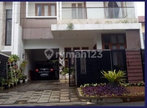 Pondol Indah rumah bagus 2,5 lantai Pondol Indah rumah bagus 2,5 lantai