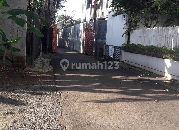 Jl.  Rempoa Permai Tangerang Selatan 260 m2, SHM 2