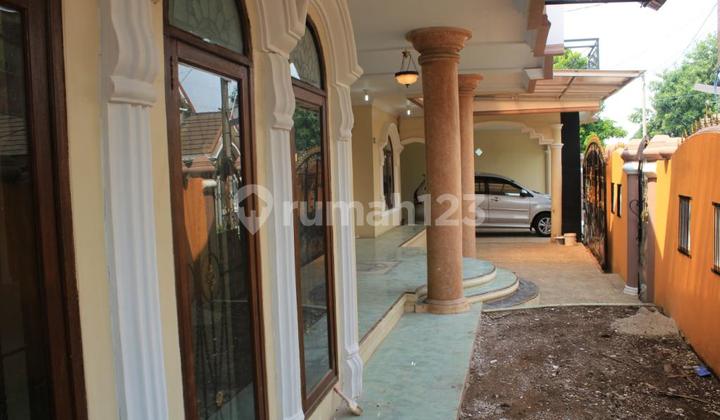 Depok Pramuka Raya Pancoran Mas2 Lantai 2