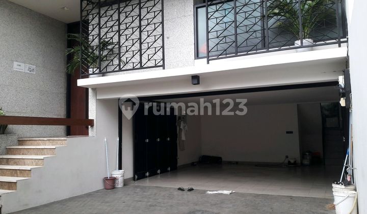 Rumah Kemang SHM - 2 Lantai - Bagus