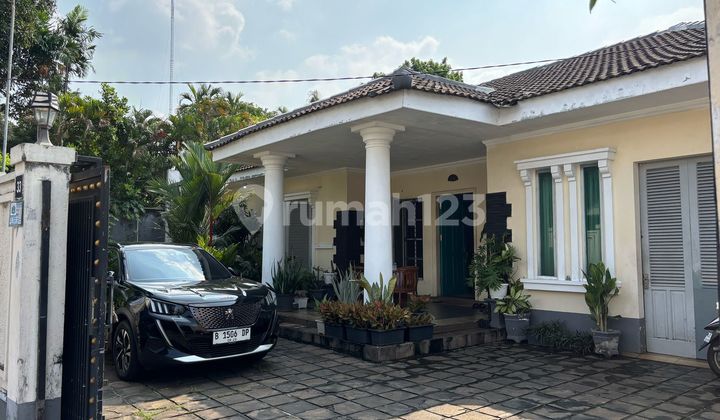 Rumah Bagus Kebun Jeruk Jakarta Barat SHM 1