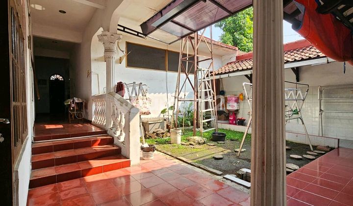 Depok Kartini. Raya 1 Lantai Bsgus 2