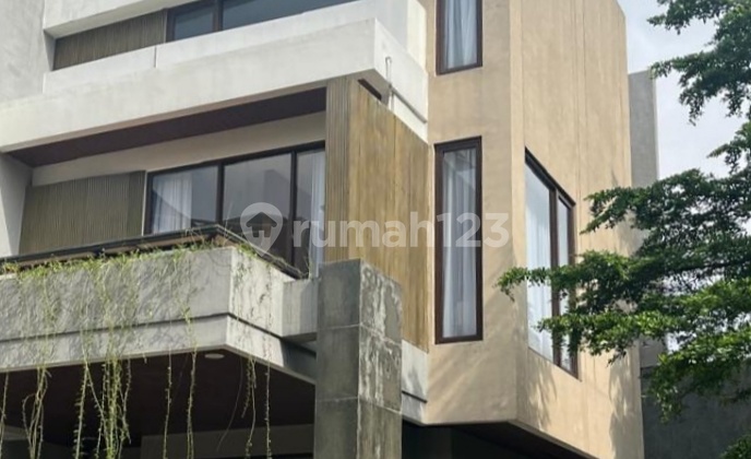 Disewakan Rumah 3 Lantai Brandnew Full Furnished Dalam Cluster Onegate Exclusive Pd Indah