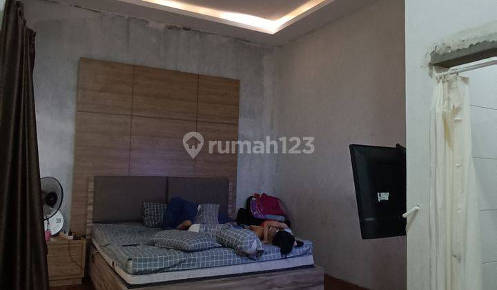 Dijual Rumah 2 lantai di Ketileng Indah, Tembalang 9