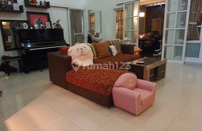 Dijual Rumah di Graha Padma Semarang
Full Furnished
 2