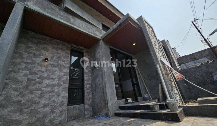 Rumah Baru di Sinar Waluyo Kedungmundu Tembalang
(Ready 3 unit)
 2