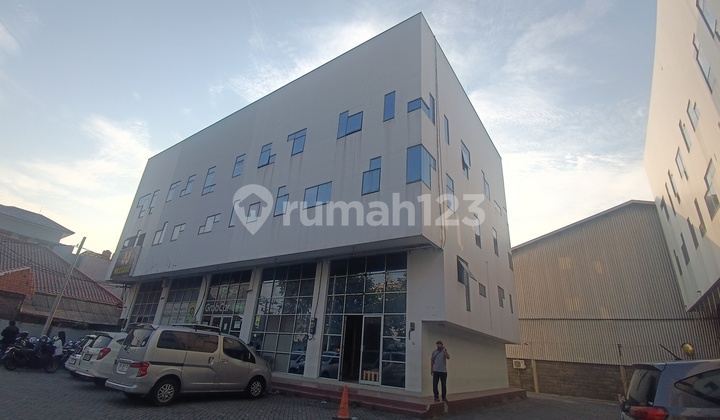 Disewakan Ruko Di Imam Bonjol Menghadap Jalan Utama 1