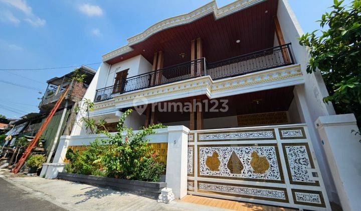 Rumah Furnished Bangunan Baru 2023 Di Kedungmundu
semarang 2