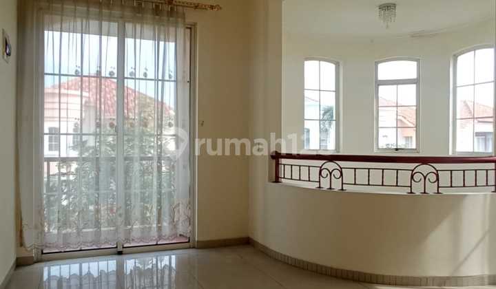 Disewakan Rumah 2 Lantai di Graha Padma Semarang 2