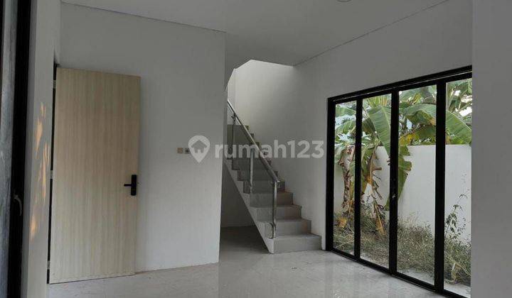 Rumah Bangunan Baru Di Grandia Metropolis
ngaliyan Semarang 2