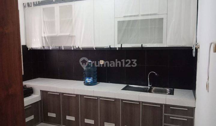 Dijual Rumah Full Furnished Tengah Kota, Anggrek Semarang 2