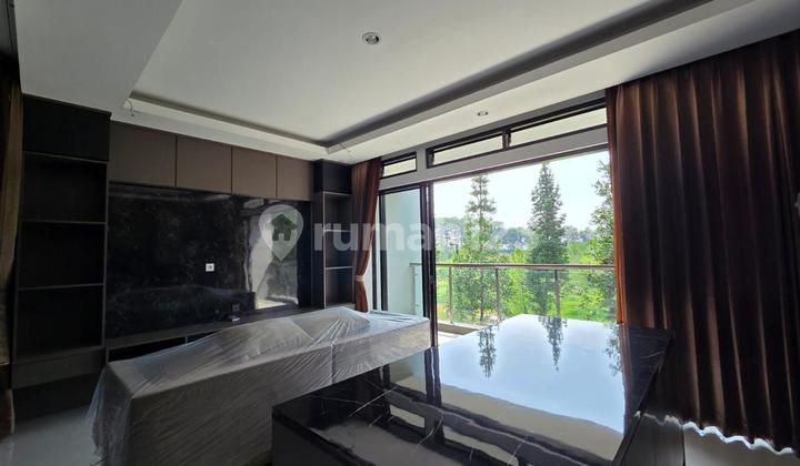 Rumah Mewah Full Furnished View Danau di Hilago Bsb Semarang 1