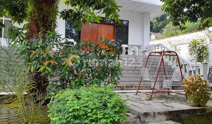 Dijual Rumah di Daerah Jatingaleh Semarang Atas Dijual Rumah di Daerah Jatingaleh Semarang Atas