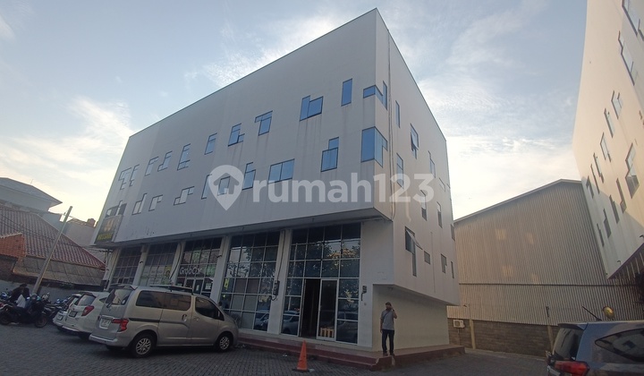 Disewakan Ruko Di Imam Bonjol Menghadap Jalan Utama 2